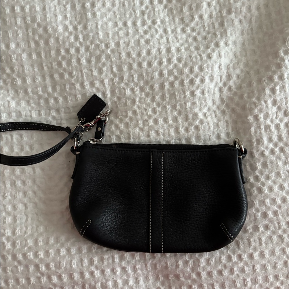 Coach Elegant Black Leather Wristlet